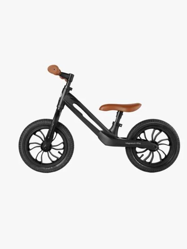 QPlay Racer -potkupyörä